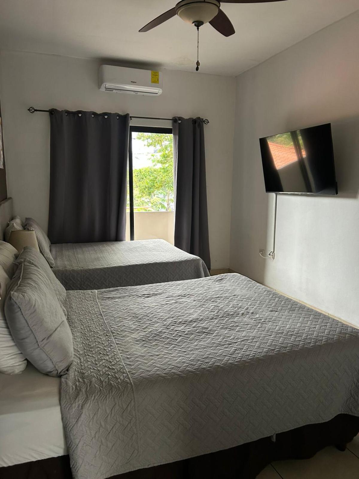 テグシガルパ Casa Sur Bed & Breakfast エクステリア 写真